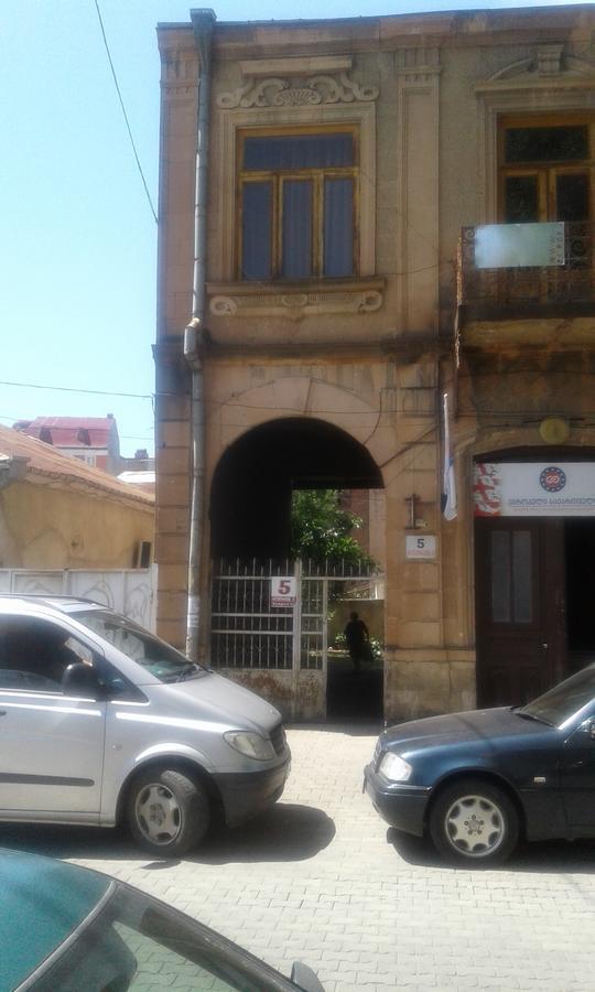 Apartament Centr Kutaisi Zewnętrze zdjęcie